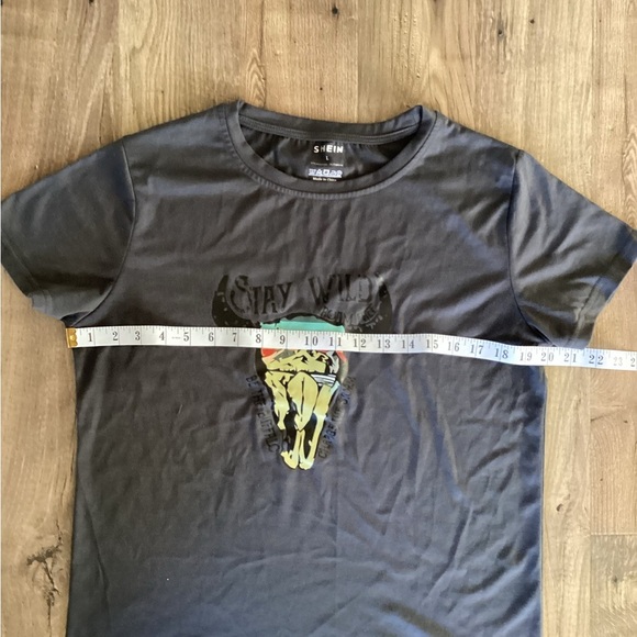 SHEIN Stay wild tee size large - Picture 3 of 4